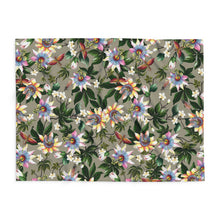 Load image into Gallery viewer, Floral Passion Arctic Fleece Blanket
