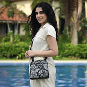 Small Zip Around Crossbody - 7602