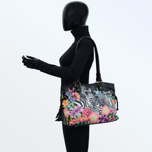 Load image into Gallery viewer, Double Handle Large Tote With Magnetic Closure - 569
